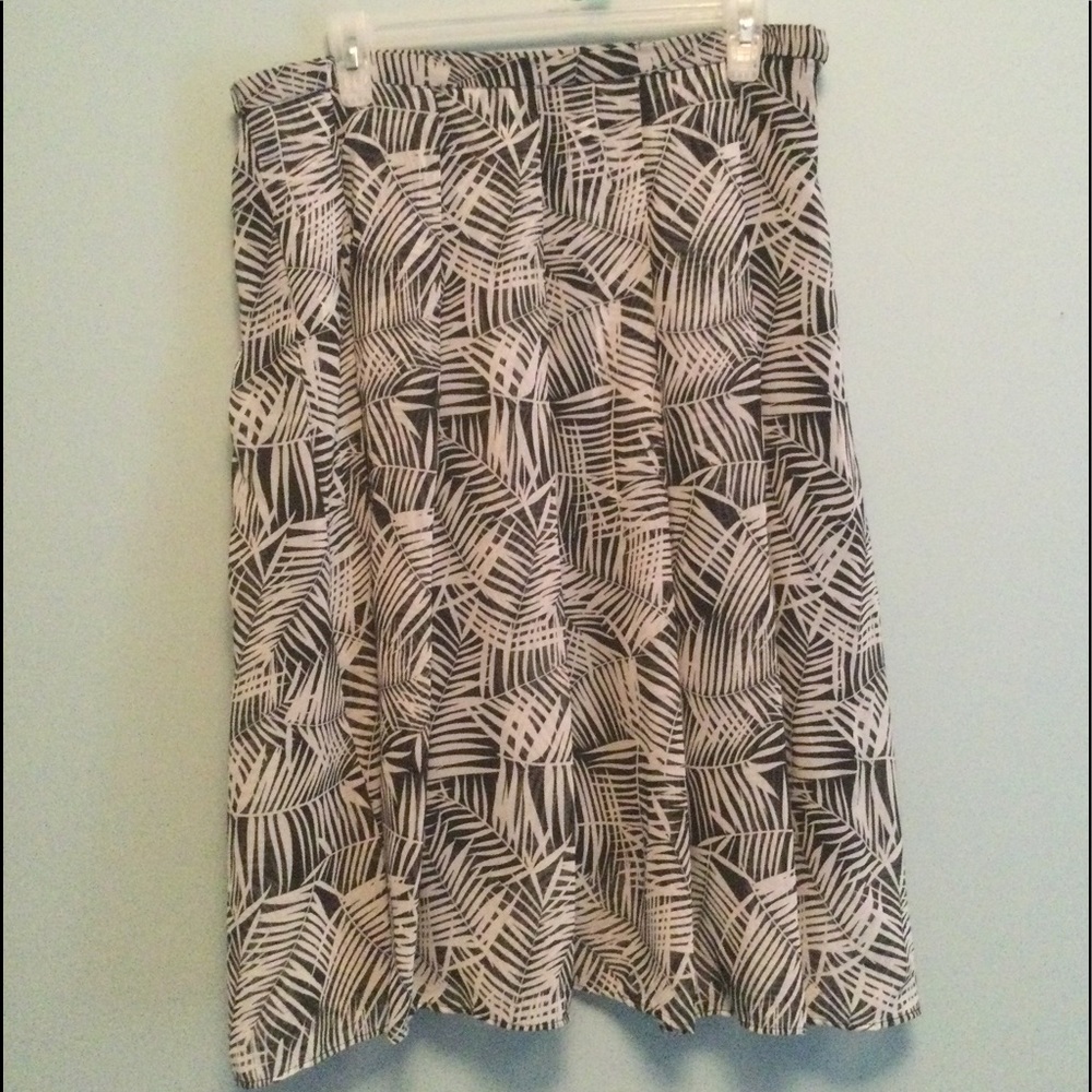 Allyson Cara skirt